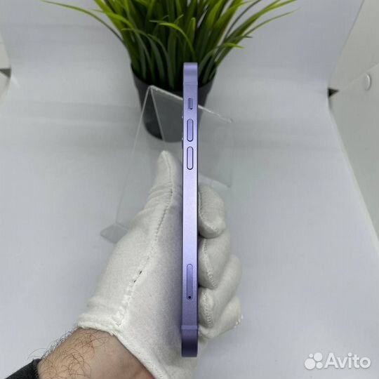 iPhone 12, 64 ГБ
