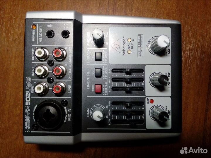 Комплект активных акустических систем KR-200A