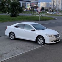 Toyota Camry 2.5 AT, 2013, 259 000 км, с пробегом, цена 1 550 000 руб.