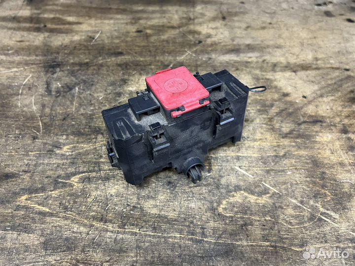 Блок силовых предохранителей Mercedes Benz W203