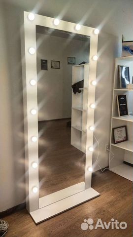 Гримерное зеркало
