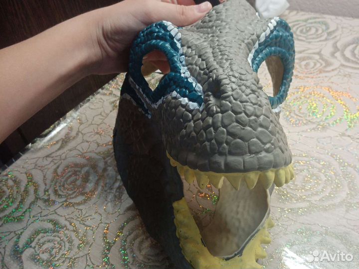 Маска динозавра 