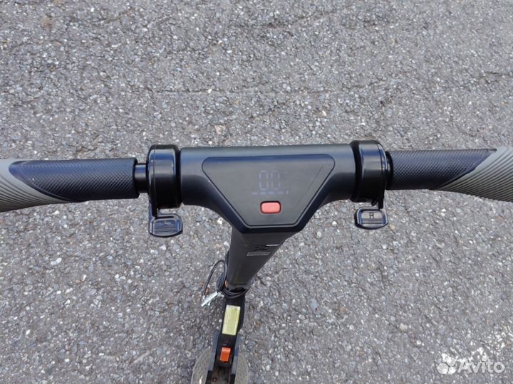 Электросамокат kugoo s1
