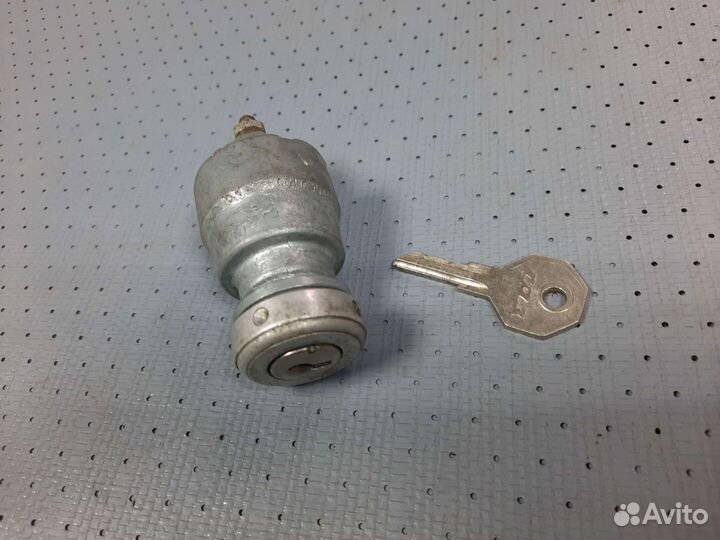Ретро замок зажиг.газ М20., 21., 69 СССР
