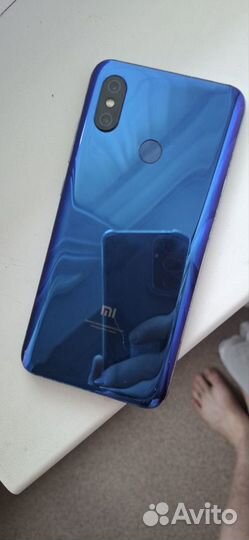 Xiaomi Mi 8, 6/128 ГБ