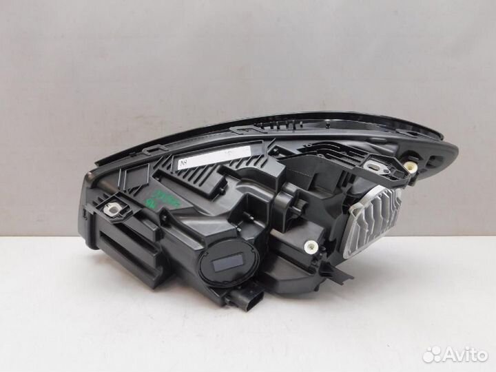 Фара правая Mercedes-Benz CLA-Class