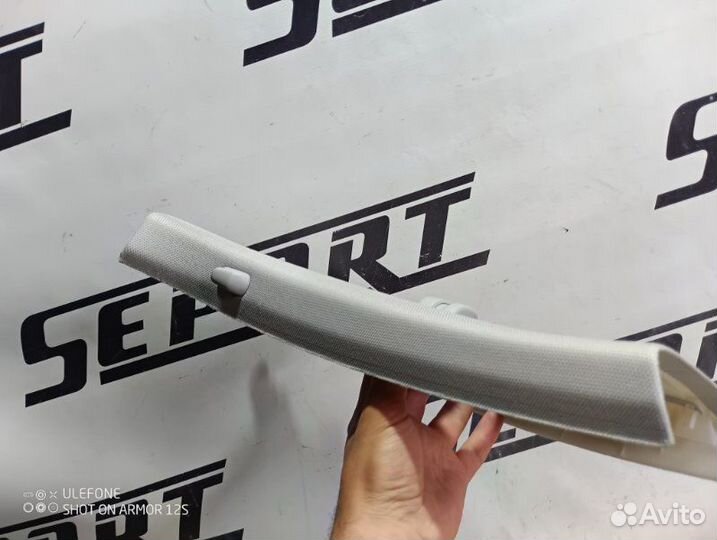 Обшивка центральной стойки левая Audi A3 8V sedan