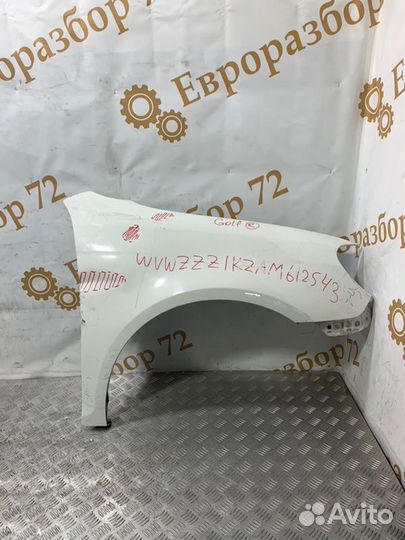 Крыло переднее правое Volkswagen Golf 5K1