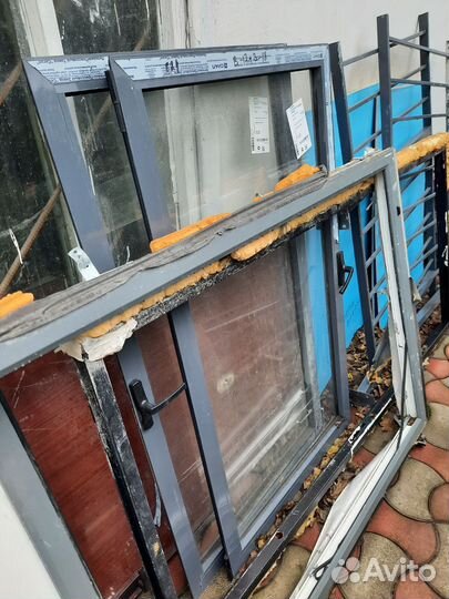 Дверь балконная