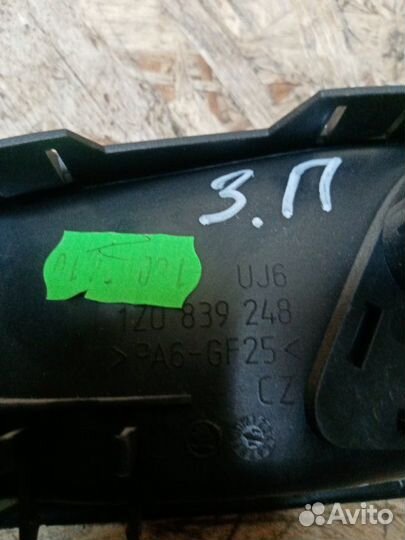 Ручка двери внутренняя задняя правая Skoda Octavia