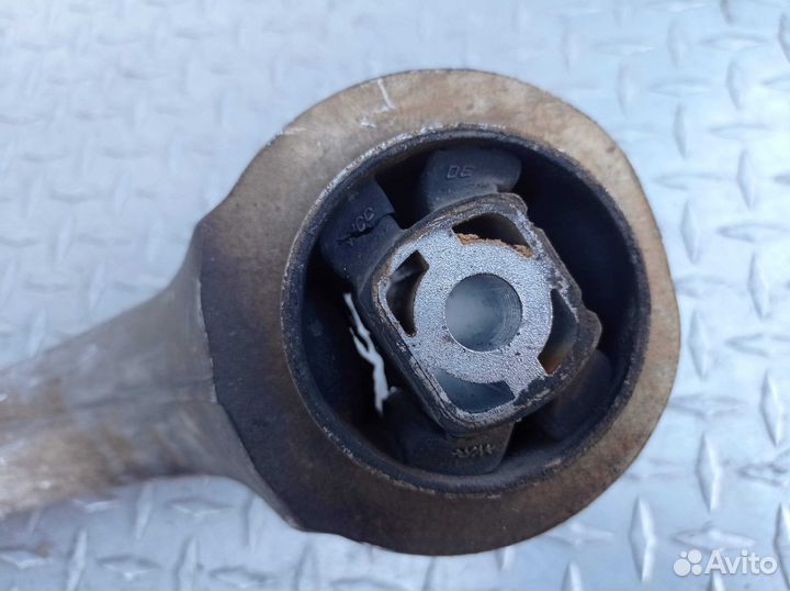 Рычаг передний левый нижний Audi Q5 8R 8K0407695F