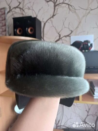 Меховая мужская кепка