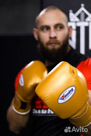 Боксерские перчатки Winning + Rival в подарок