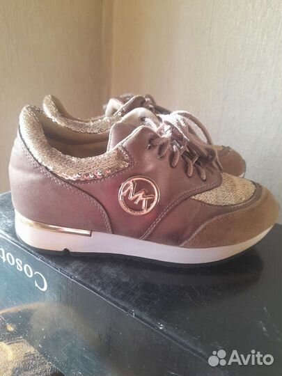 Кроссовки р 34