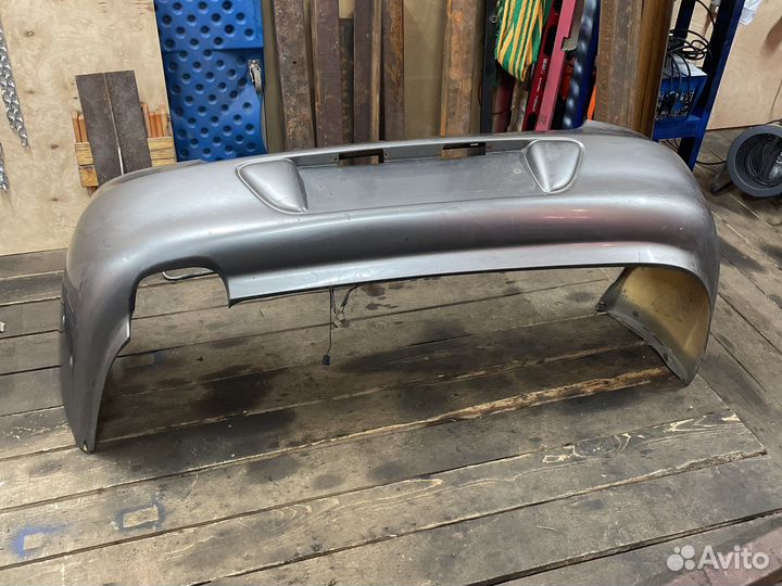 Задний бампер