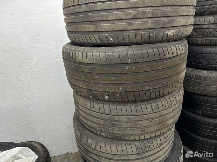 Michelin Pilot Sport 4 SUV 235/55 R19 и 255/50 R19