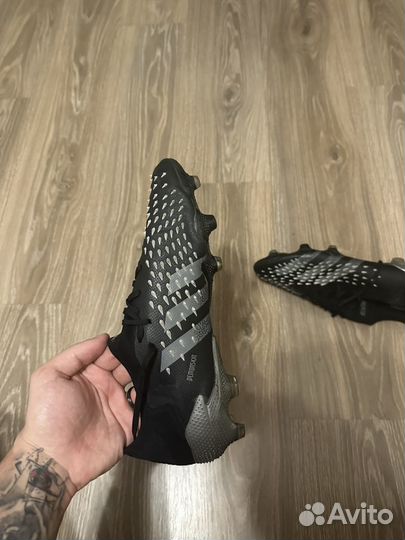 Бутсы adidas predator