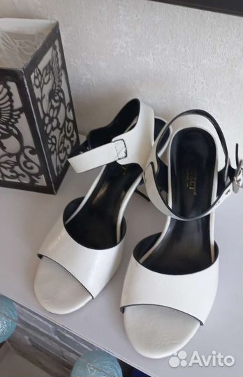 Босоножки женские 37 размер