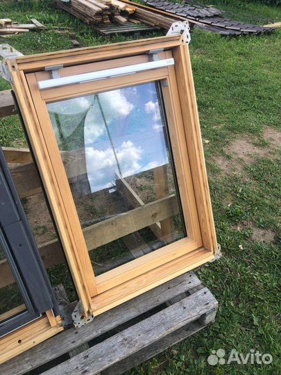 Мансардные деревянные окна бу