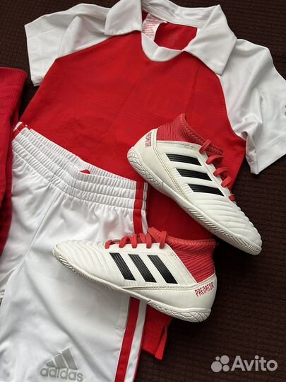 Футбольная форма adidas