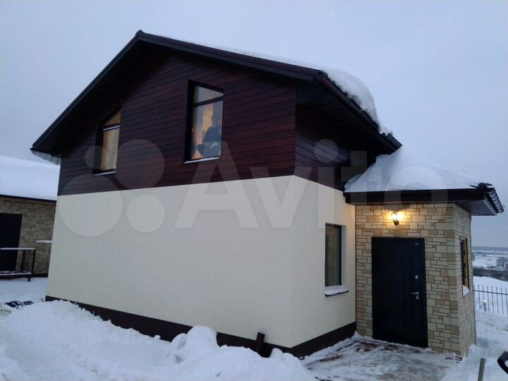 Коттедж 140 м² на участке 7 сот.