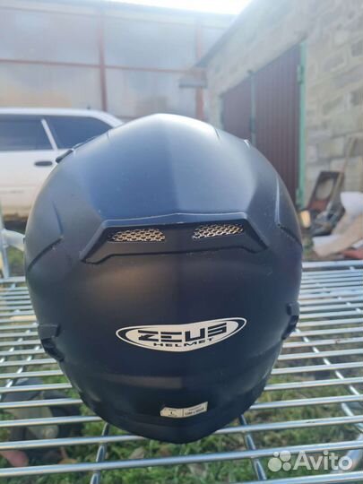 Мотошлем zeus L