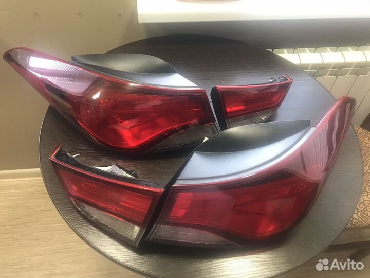 Фонари Hyundai Elantra 5 (MD) 2015 (оригинал)