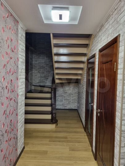 4-к. квартира, 123 м², 9/10 эт.