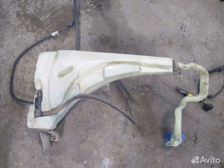 7l0955453 Бачок омывателя Volkswagen Touar