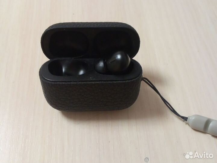 Нн фирма,один наушник потерян