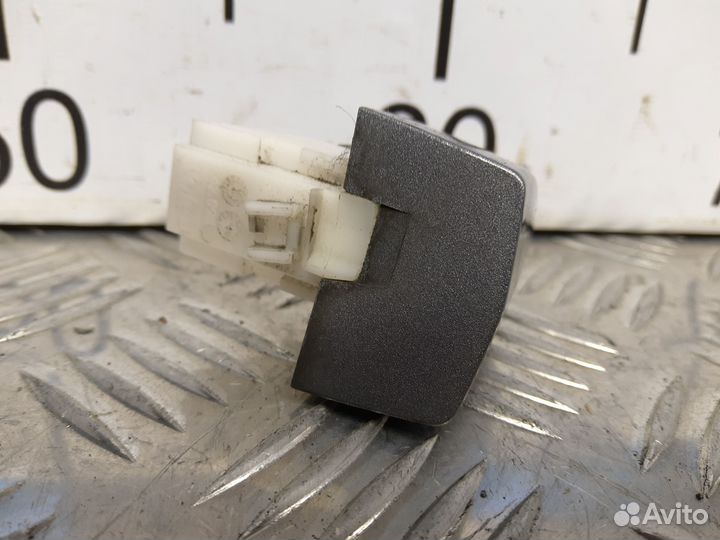 Б/У Накладка ручки наружной левой передзад#001