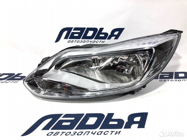Фара Ford Focus 3 левая хром