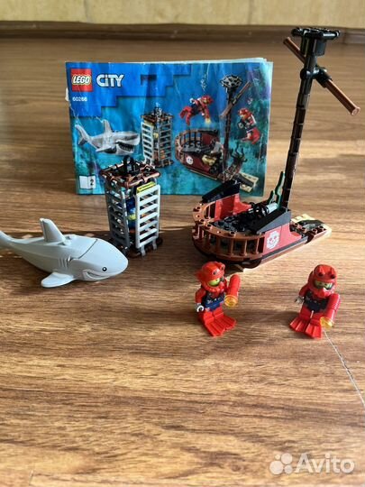 Lego city 60266. Исследовательское судно