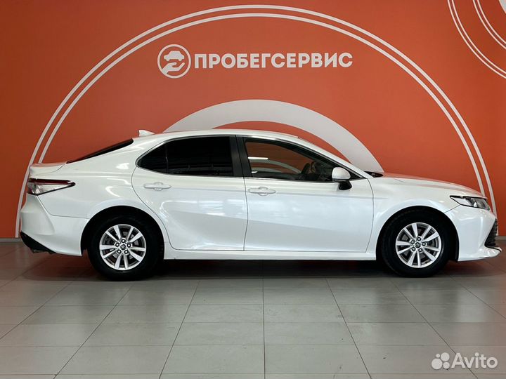 Toyota Camry 2.0 AT, 2018, 150 040 км