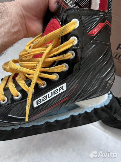 Коньки хоккейные 43 размер бауер