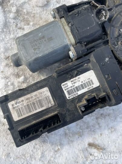 Моторчики стеклоподьемников Renault Fluence,Megan