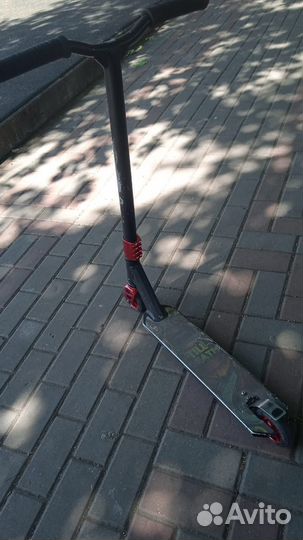 Трюковой самокат oxelo