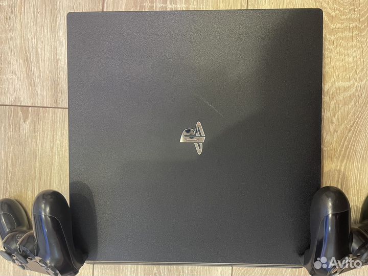 Sony Playstation 4 Pro 1TB