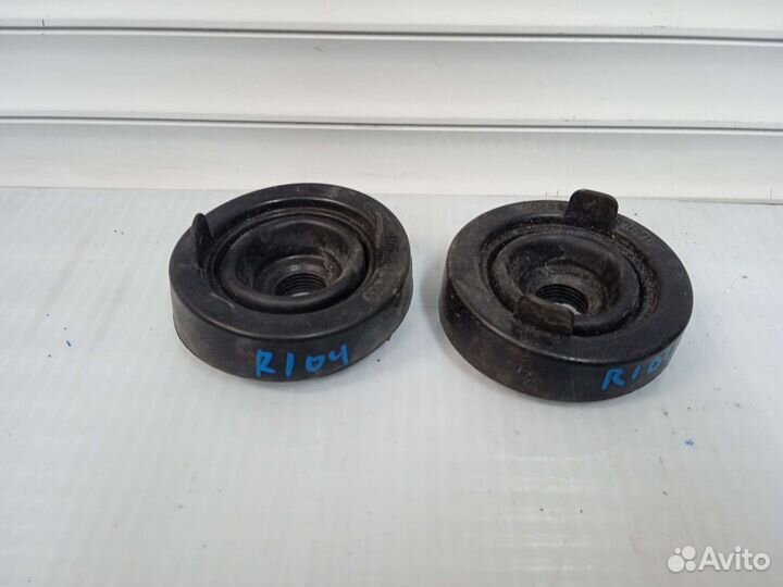 Yamaha R1 2004-2006. Пыльники, резинки фары