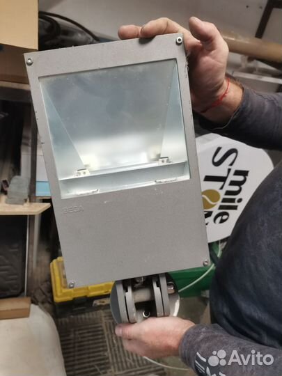 Прожектор галогеновый bega