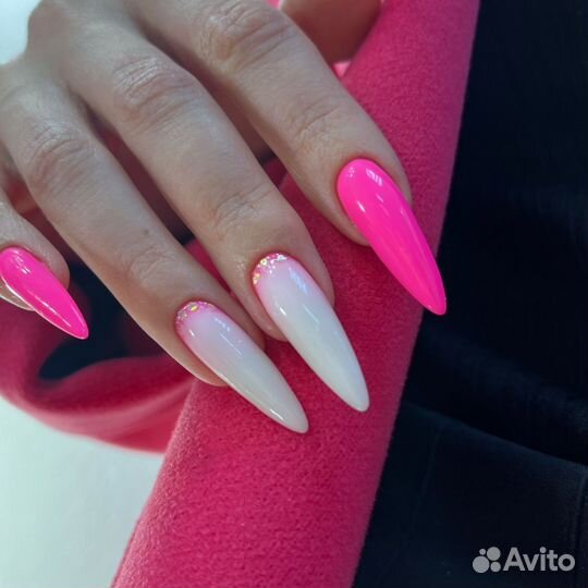 Модель на маникюр/наращивание на типсы