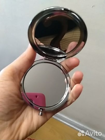 Зеркало складное для макияжа