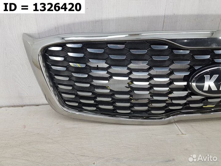 Решетка радиатора Kia Sorento