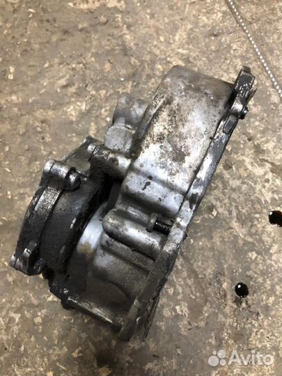 Вакуумный насос Volkswagen Passat B6