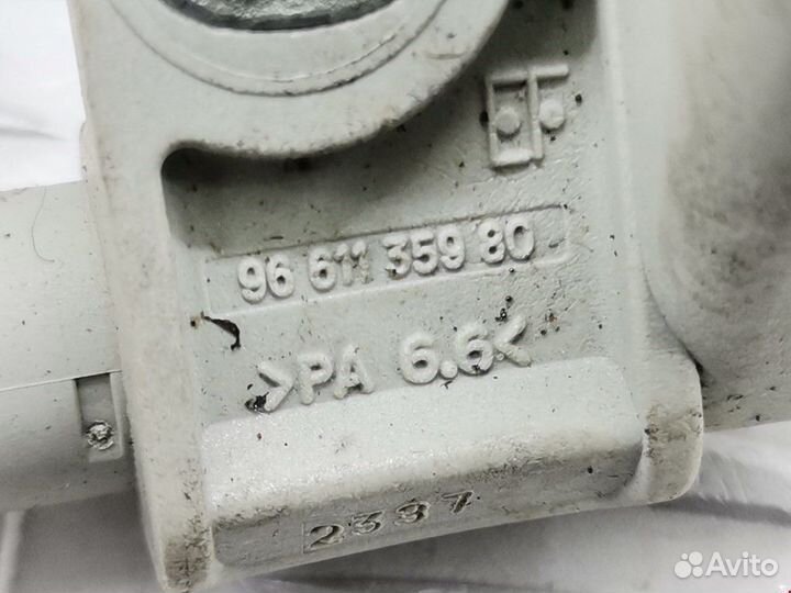 Датчик распредвала Ford Focus 2 2007 1580907