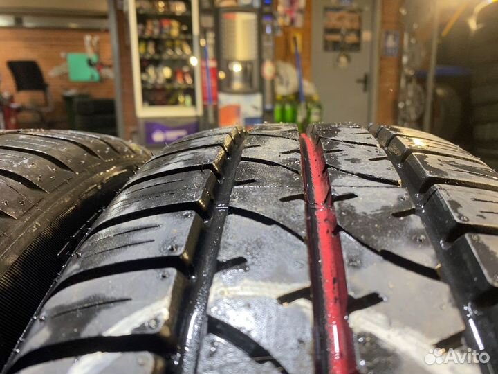 Firestone Firehawk 700 195/60 R15 88V