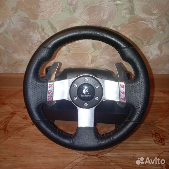 Игровой руль logitech g27
