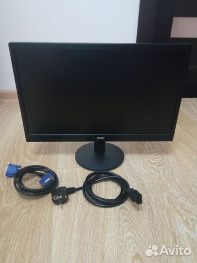 Монитор aoc E970S 18,5 дюймов VGA