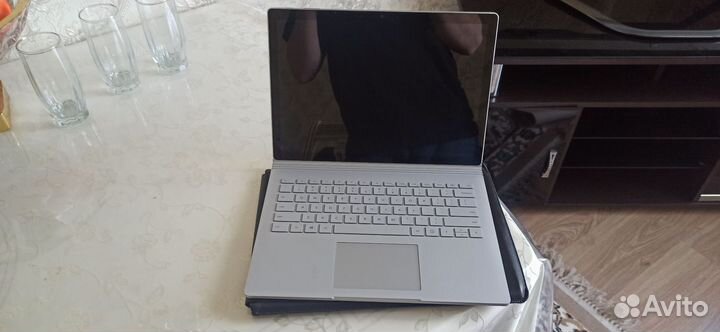 Ноутбук Microsoft surface book 2