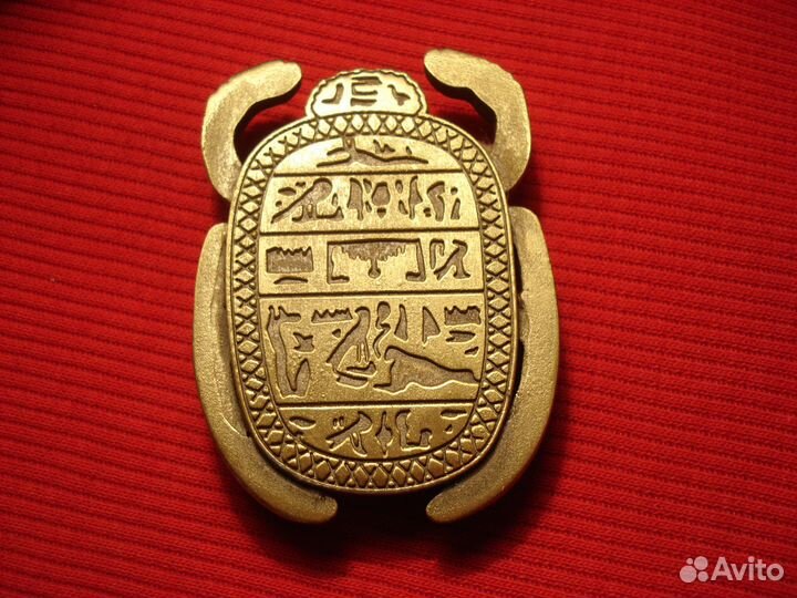 Золотой Жук Скарабей Латунь Талисман Символ Солнца